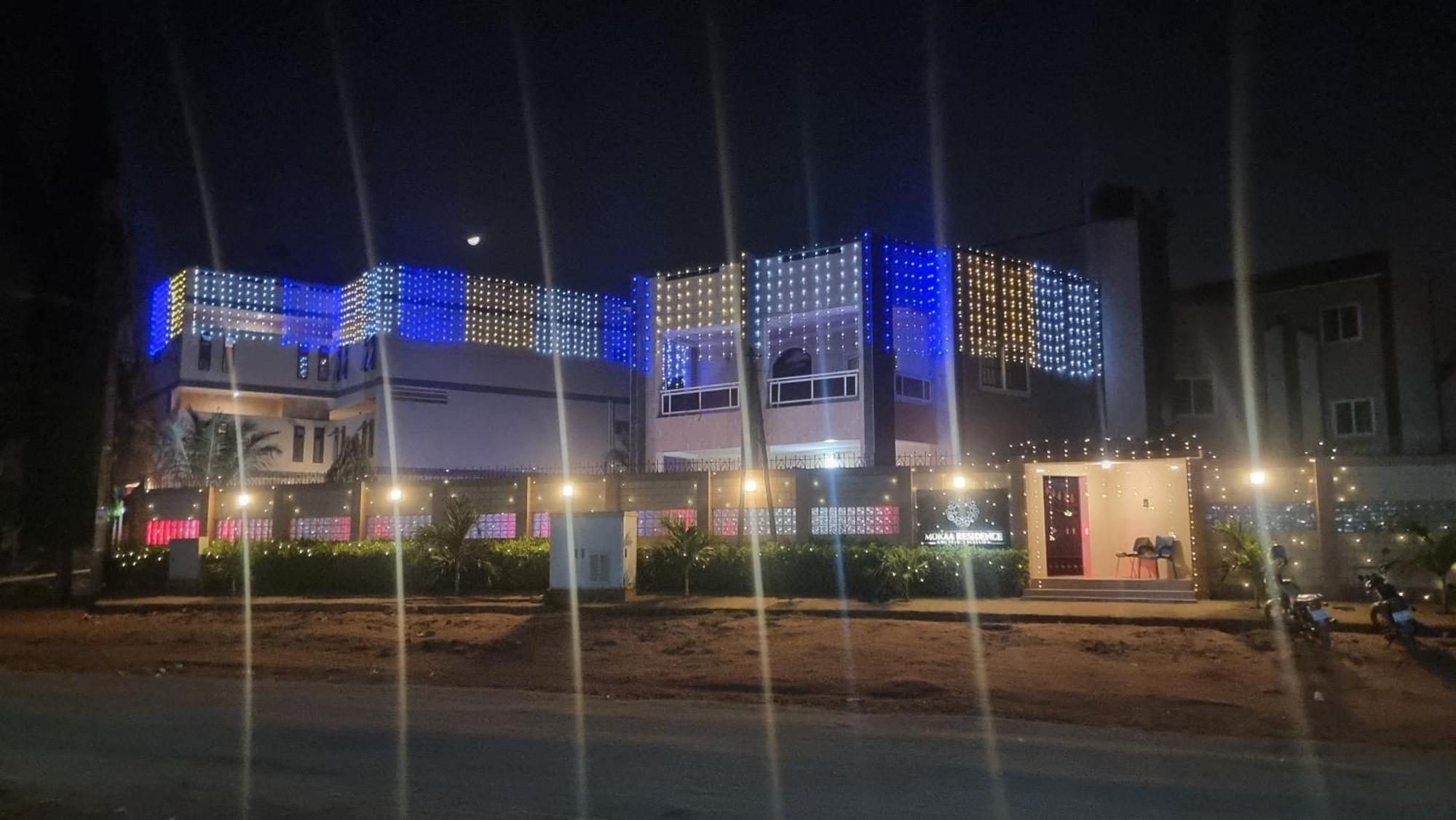 Mokaa Residence Hoteliere Ломе Екстериор снимка